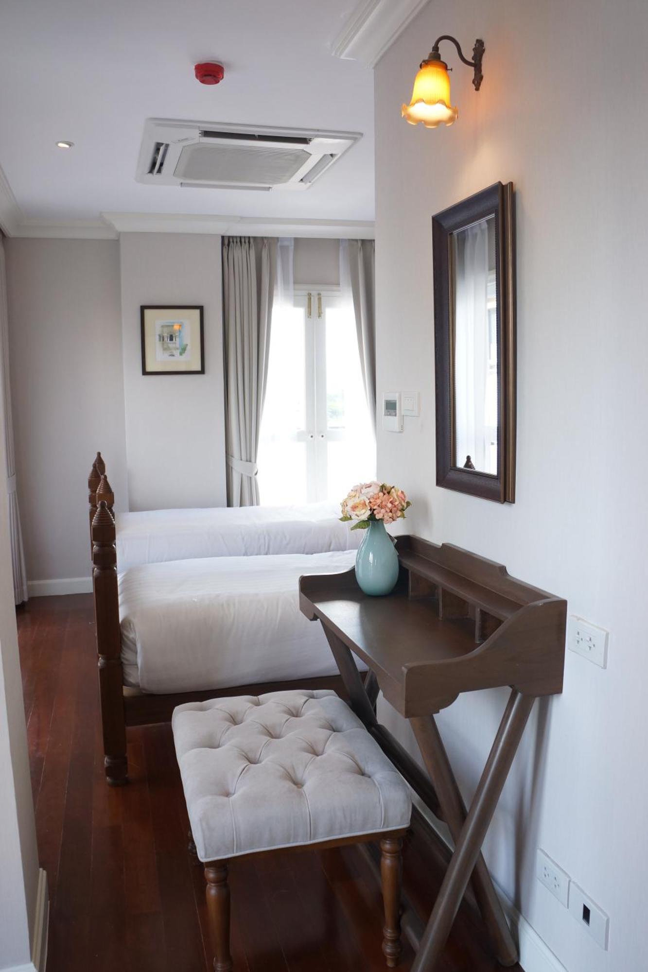 Hiranyakul House Hotel Bangkok Ngoại thất bức ảnh